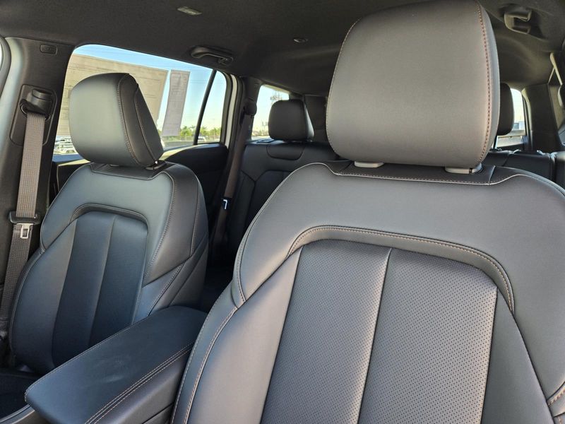 New 2026 Jeep Cherokee Limited 4x4