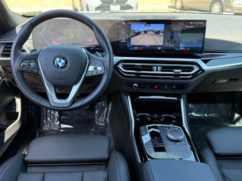 Used 2024 BMW 3 Series 330iImage 32