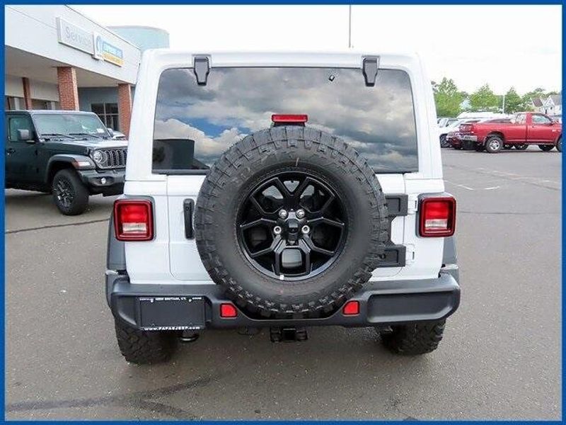 New 2025 Jeep Wrangler WillysImage 6