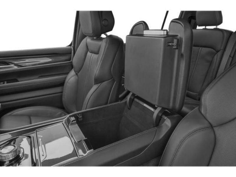 2025 Jeep Wagoneer Series Iii 4x4Image 13