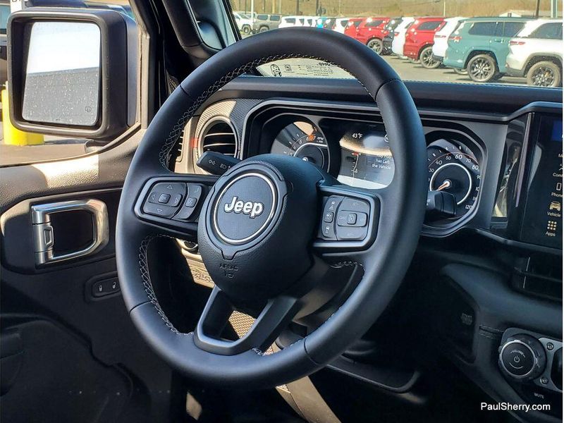 Used 2025 Jeep Wrangler Rubicon Xtreme 35