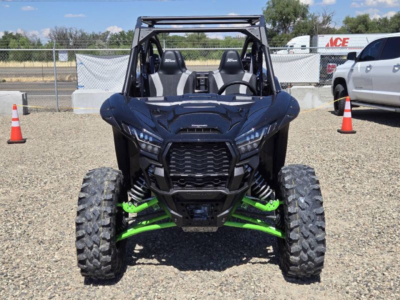 New 2027 Kawasaki TERYX KRX4 1000 TR 