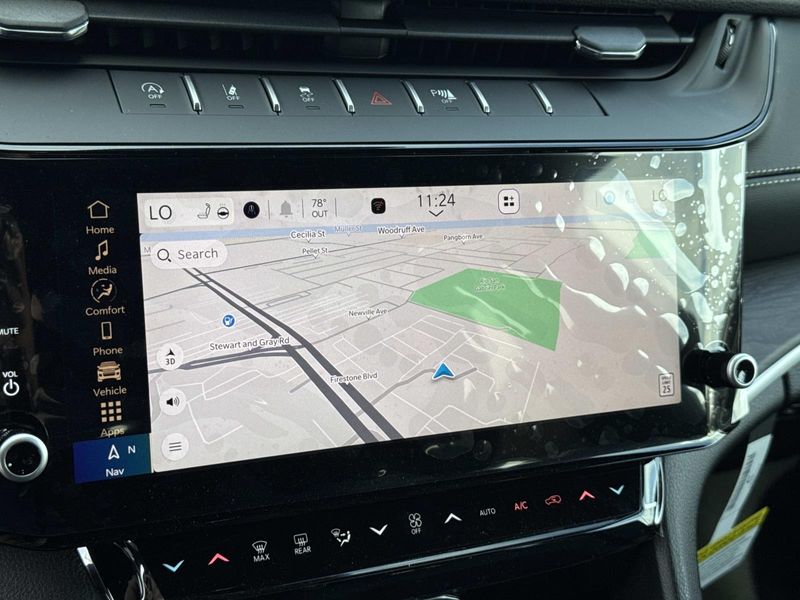 New 2026 Jeep Grand Cherokee Laredo Altitude 4x4