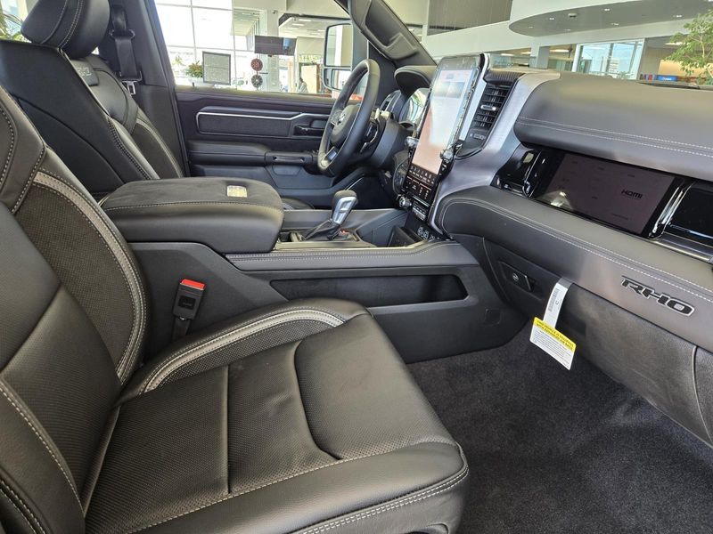 New 2026 RAM 1500 Rho Crew Cab 4x4 5'7' Box