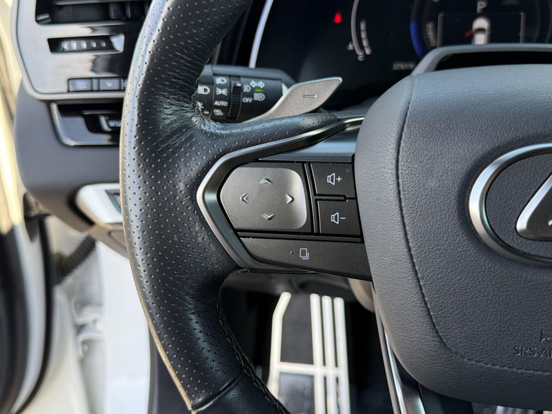 Used 2024 Lexus RX 500h F SPORT PerformanceImage 23