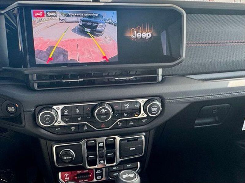 New 2026 Jeep Wrangler 4-door Moab 392Image 17