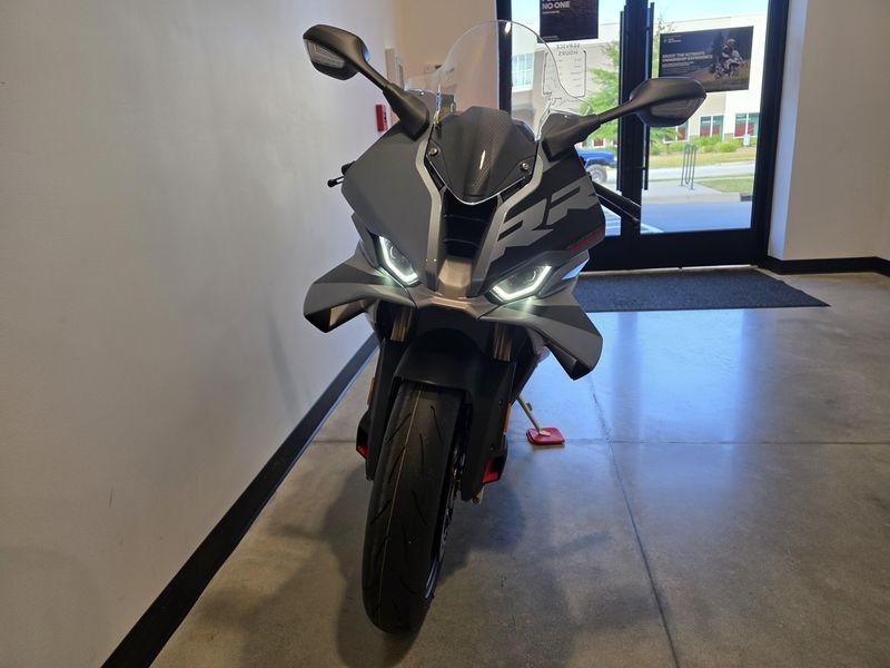 2025 BMW S 1000 RR