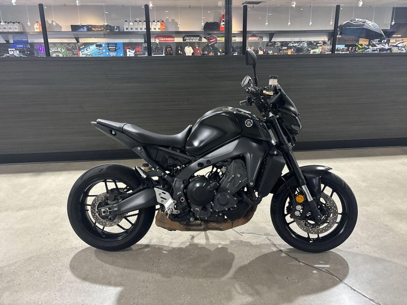 Used 2023 Yamaha MT-09 Image 20