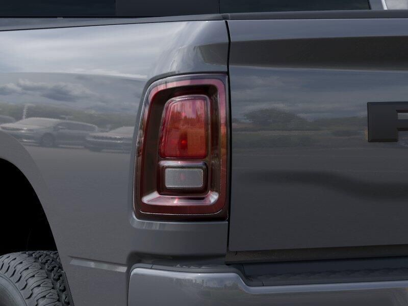 New 2026 RAM 2500 Black Express Crew Cab 4x4 6