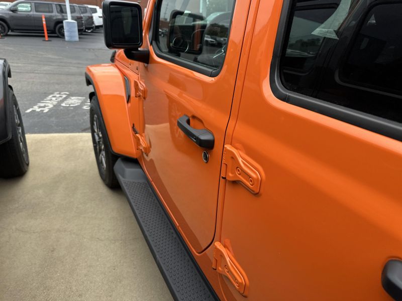 New 2025 Jeep Wrangler 4-door SaharaImage 11