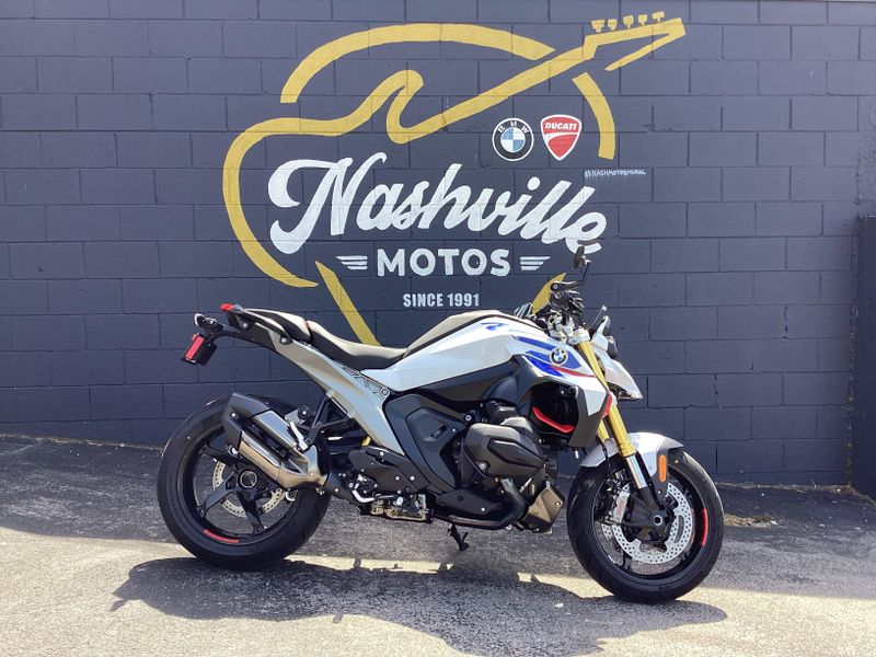 New 2026 BMW R 1300 R 