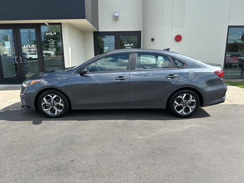 2019 Kia Forte LXSImage 8