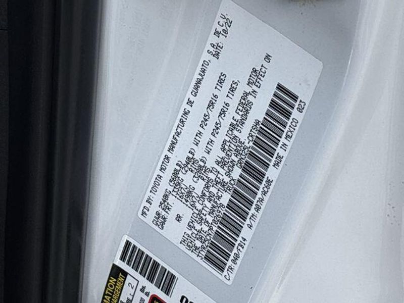 Used 2023 Toyota Tacoma SRImage 32