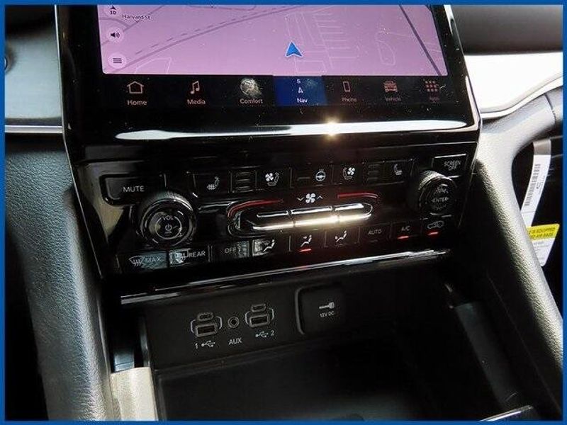 2025 Jeep Grand Cherokee LimitedImage 17
