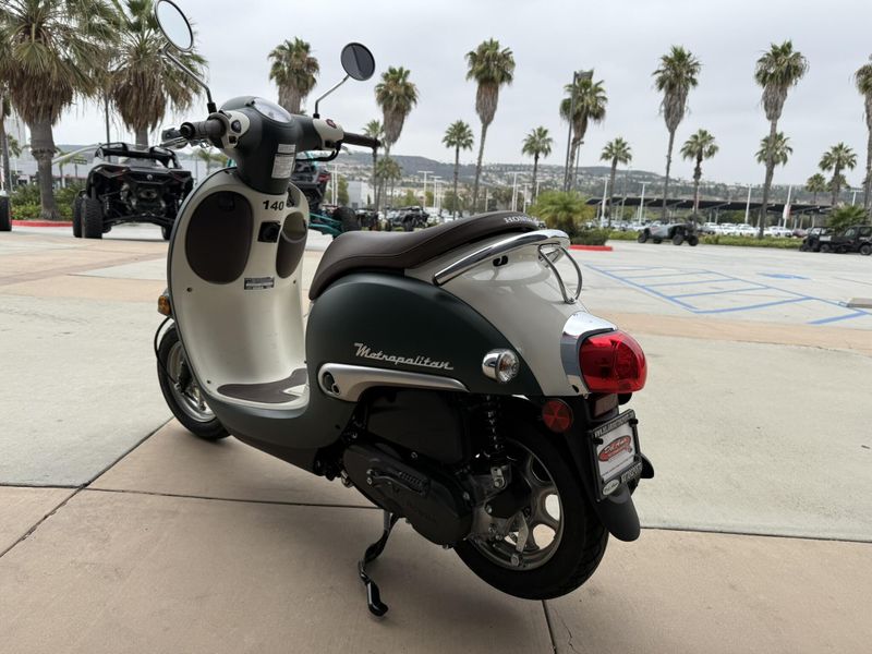 New 2024 Honda Metropolitan Image 8