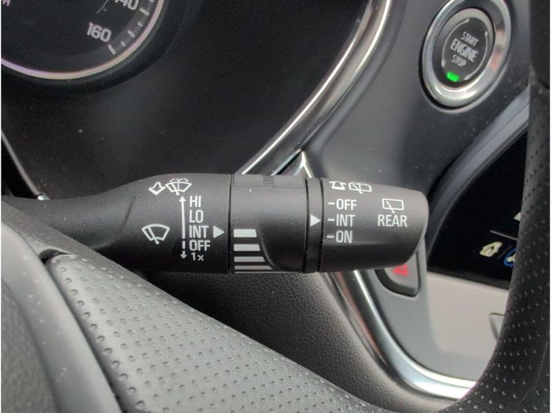 Used 2025 Chevrolet Blazer LTImage 25