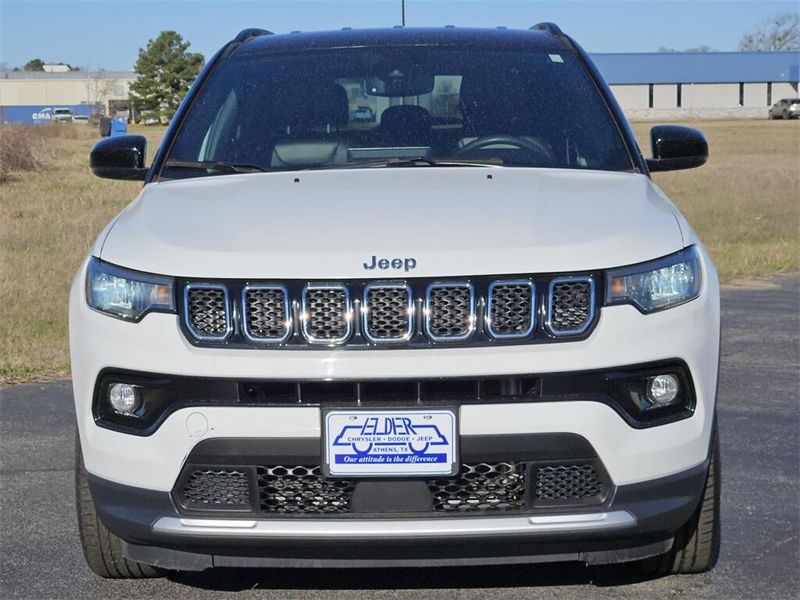 2023 Jeep Compass LimitedImage 2