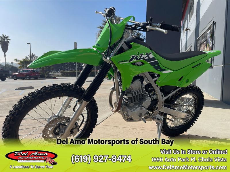 2025 Kawasaki KLX 230RImage 3