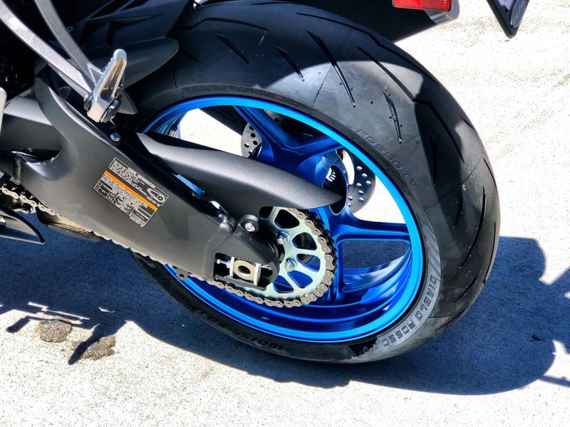 New 2027 Kawasaki NINJA ZX-6R Image 21