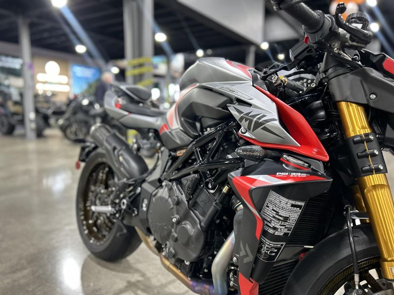 Used 2022 Mv Agusta BRUTALE 1000 NURBURGRING Image 13