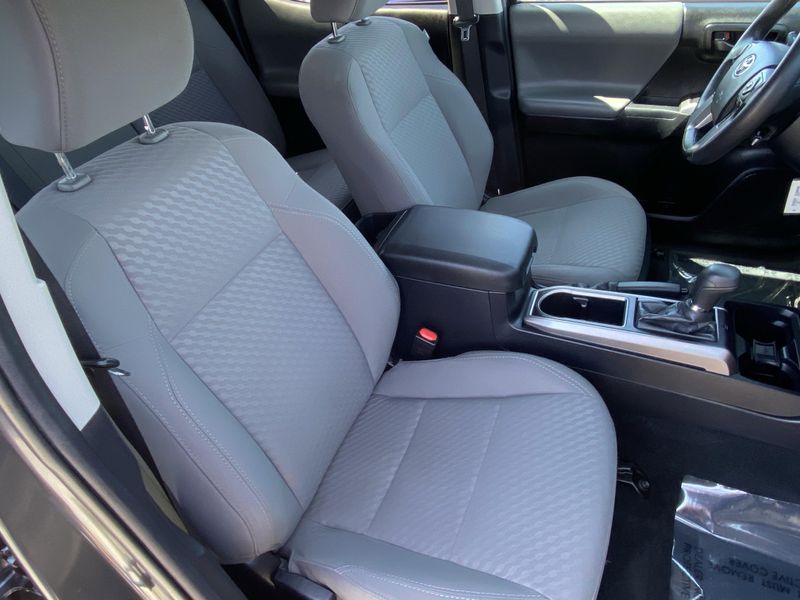 Used 2021 Toyota Tacoma SR5Image 11