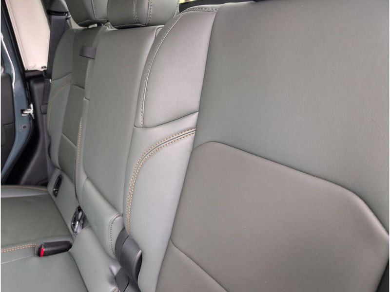 New 2025 Jeep Gladiator Mojave 4x4Image 31