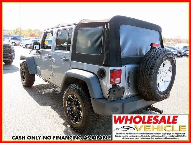 2013 Jeep Wrangler Unlimited SportImage 5