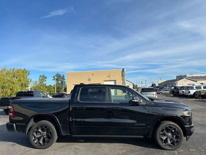 2022 Ram 1500 Limited photo 11