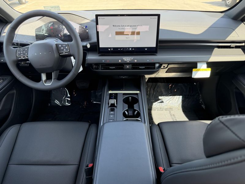 New 2026 Lexus ES 350e PremiumImage 32