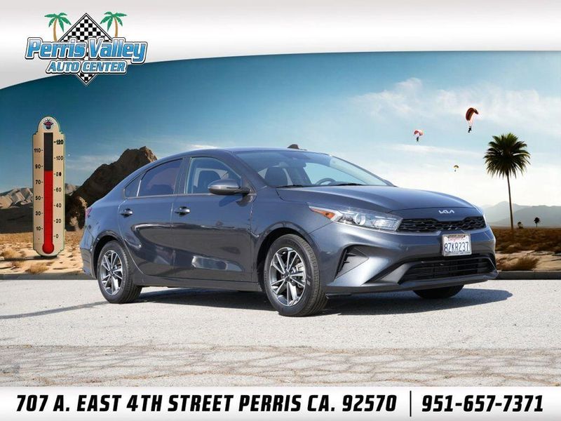 Used 2022 Kia Forte LXSImage 1