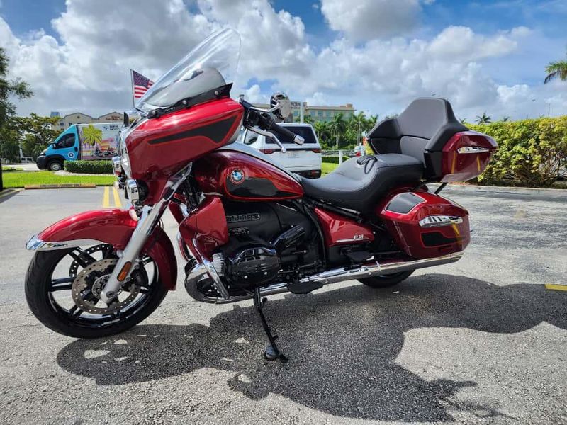 2025 BMW R 18 TranscontinentalImage 5