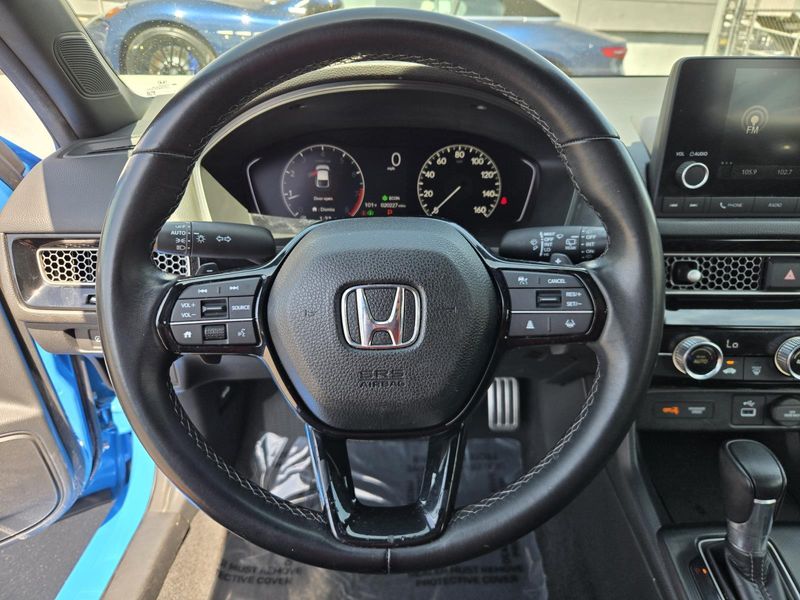 Used 2023 Honda Civic Hatchback Sport CVT