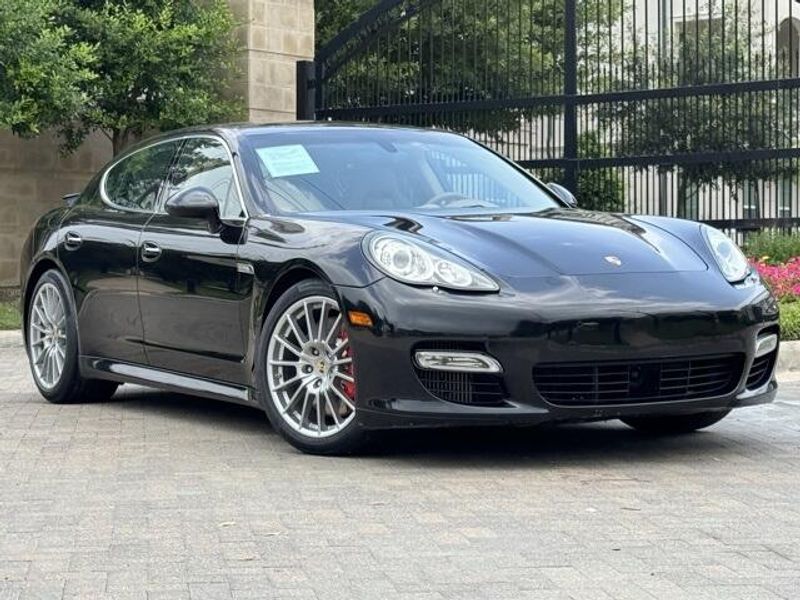 2011 Porsche Panamera TurboImage 13