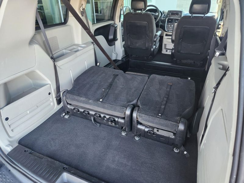 Used 2012 Dodge Grand Caravan SE