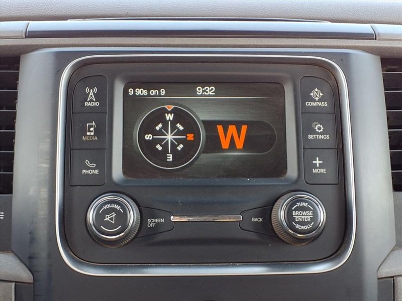 2018 Ram 1500 Express photo 11