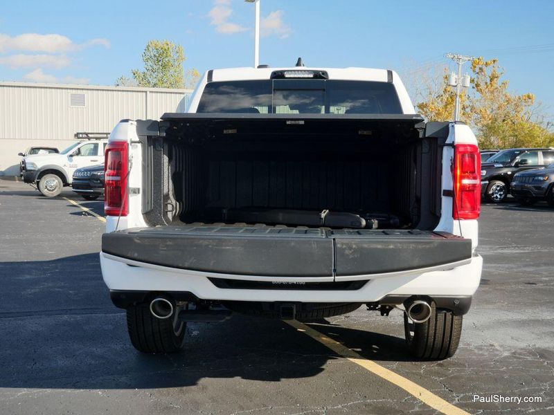 New 2026 RAM 1500 Tungsten Crew Cab 4x4