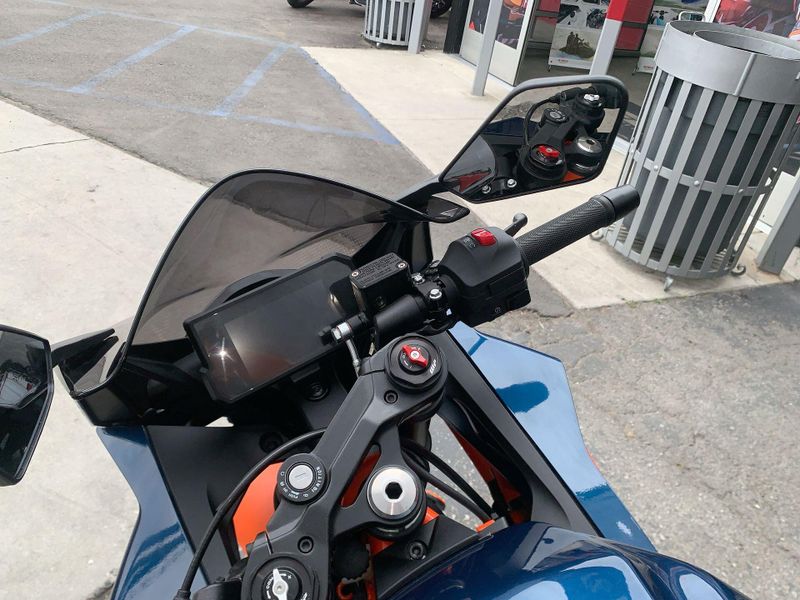 New 2024 KTM RC 390 Image 19