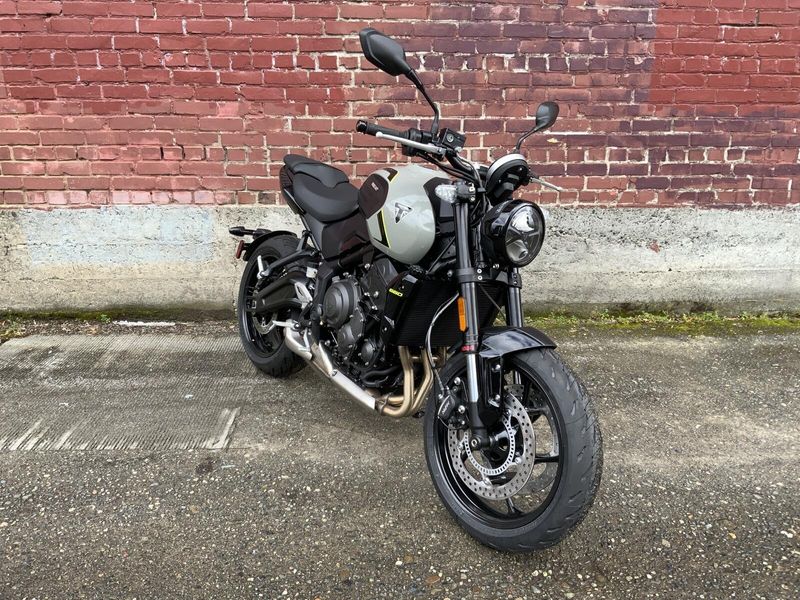 2026 Triumph TRIDENT 660