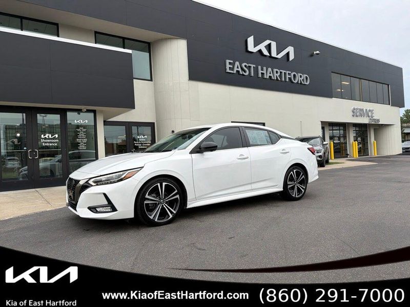 2023 Nissan Sentra SR FWD photo