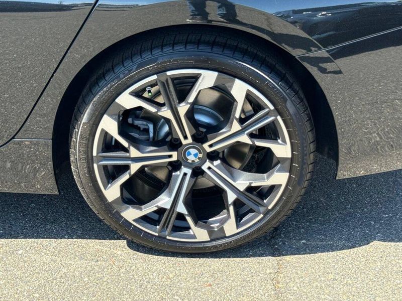 New 2026 BMW 3 Series 330iImage 14