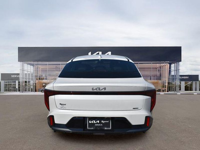 New 2026 Kia K4 GT-LineImage 5