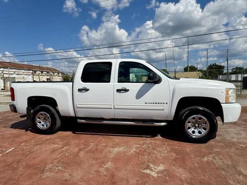 Used 2009 Chevrolet Silverado 1500 LTImage 4
