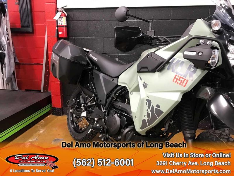 2024 Kawasaki KL650HRFAL-GN1  in a PEARL MATTE SAGE GREEN exterior color. Del Amo Motorsports of Long Beach (562) 362-3160 delamomotorsports.com 