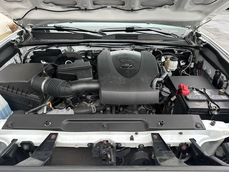 2020 Toyota Tacoma TRD SportImage 15
