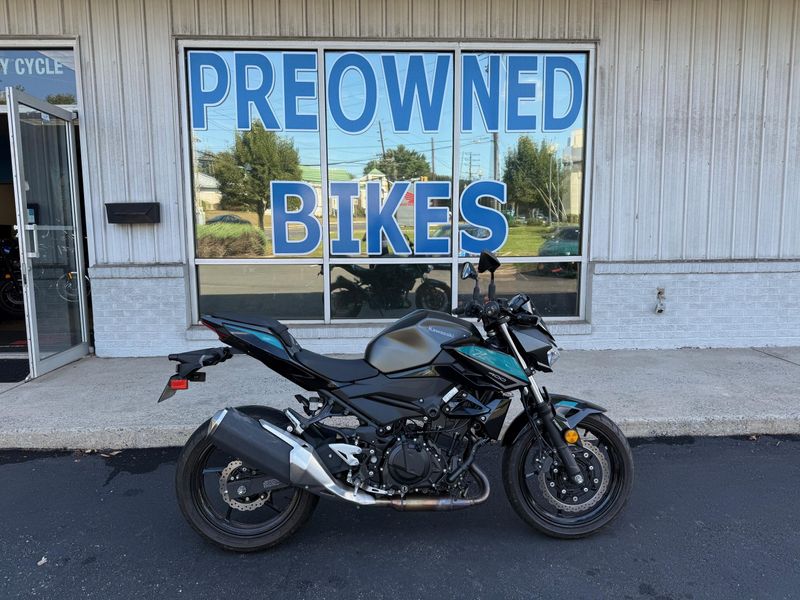 2023 Kawasaki Z 400 ABSImage 1