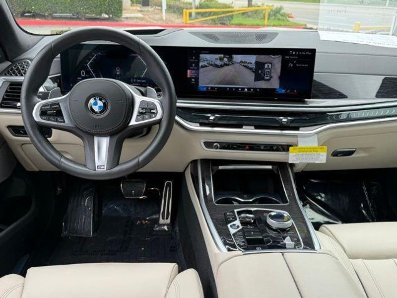 Used 2026 BMW X7 xDrive40iImage 31