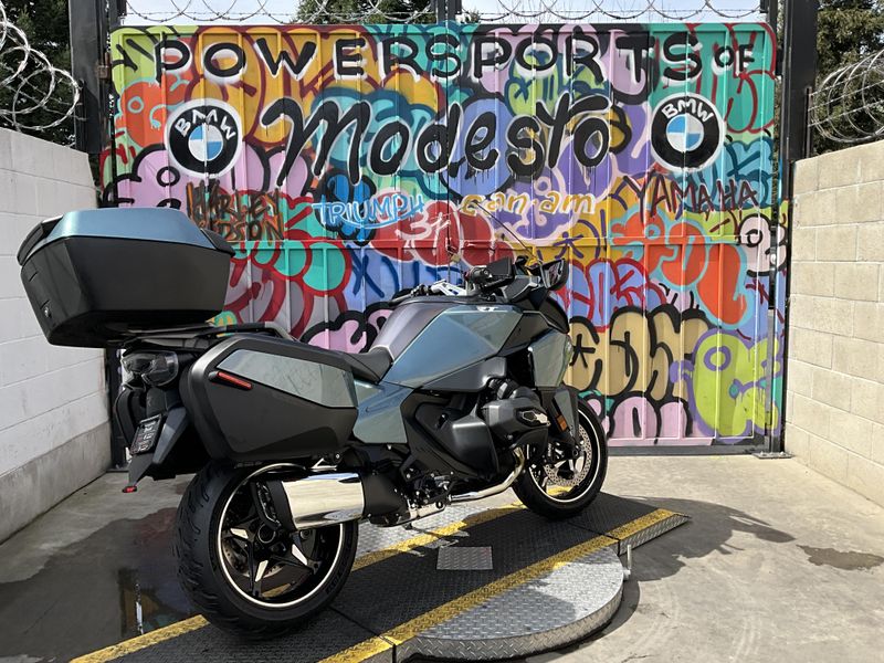 New 2026 BMW R 1300 RT Image 5
