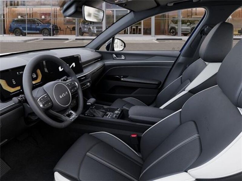 New 2025 Kia K5 GT-LineImage 17
