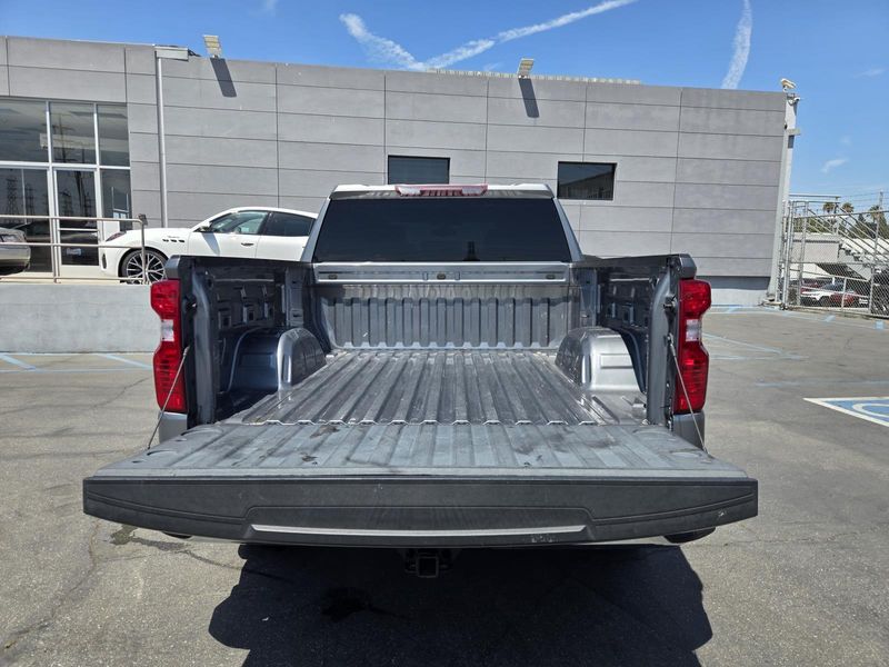 Used 2022 Chevrolet Silverado 1500 LTD 2WD Crew Cab 147 LT