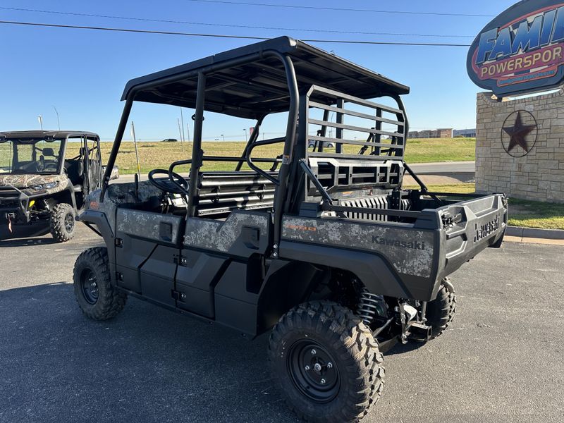 2025 Kawasaki MULE PROFXT 1000 LE TRUETIMBER STRATAImage 9